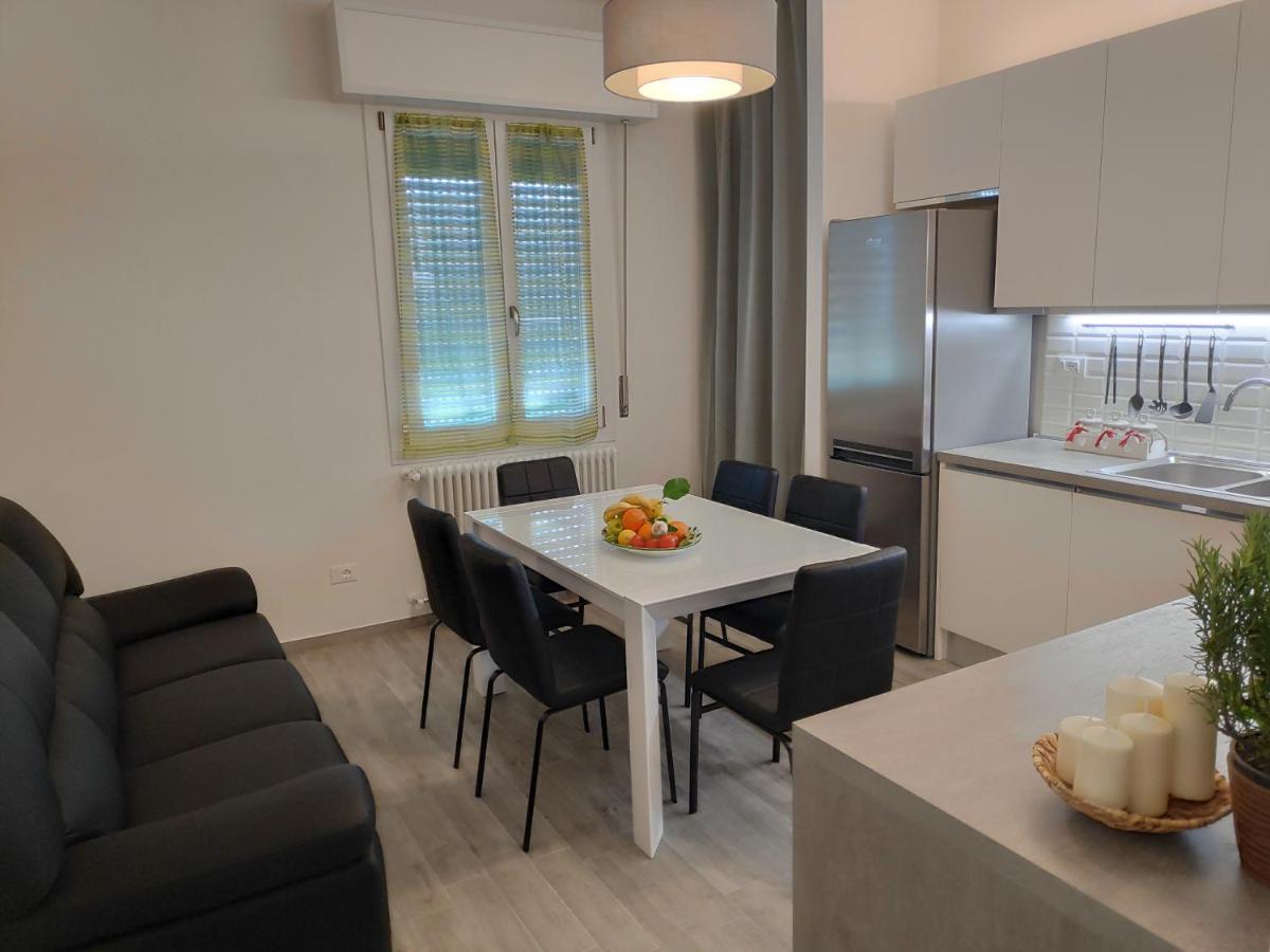 Casadei Guest House Stazione ボローニャ エクステリア 写真